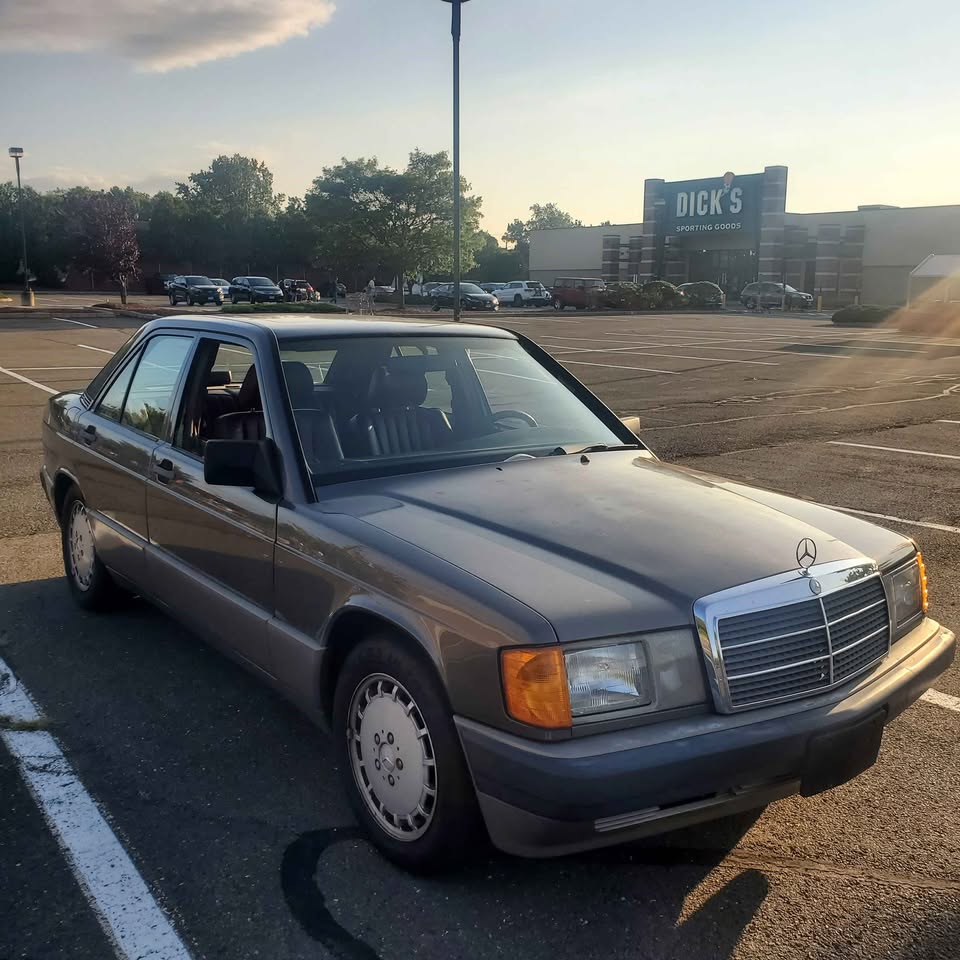 Grey 1989 Mercedes-Benz 190e 2.6 sedan automatic For Sale