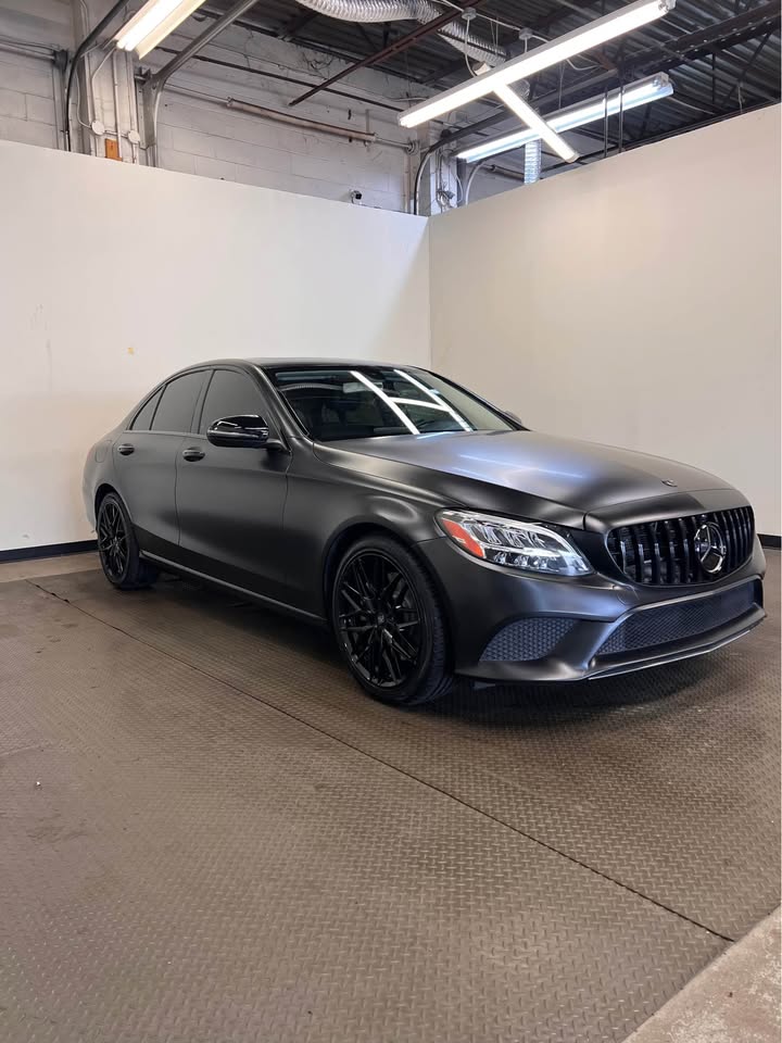 Black 2019 Mercedes-Benz C300 automatic 4Matic sedan For Sale