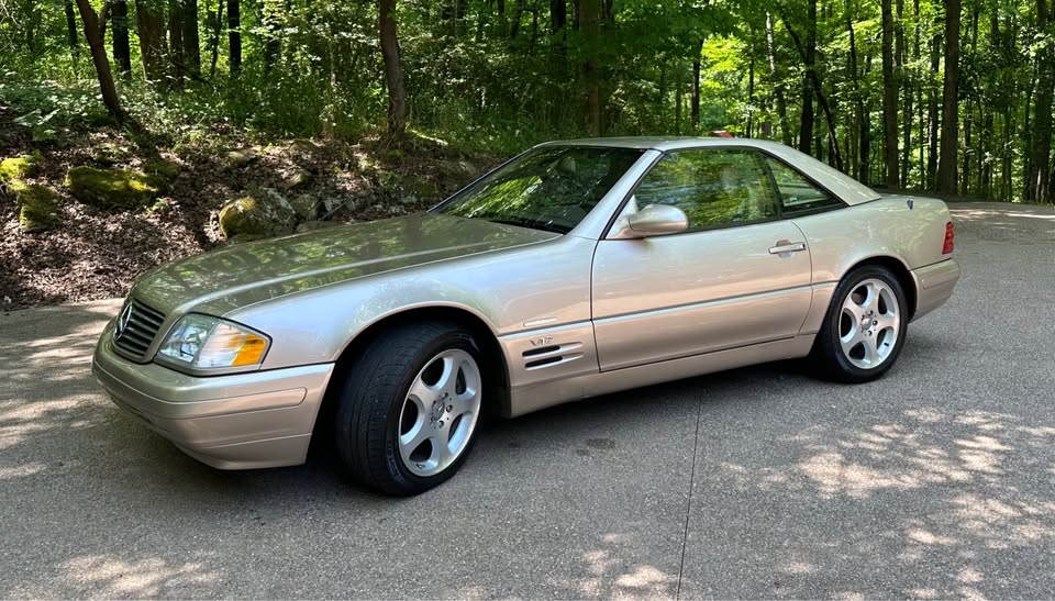Gold 2000 Mercedes-Benz SL600 V12 automatic coupe For Sale