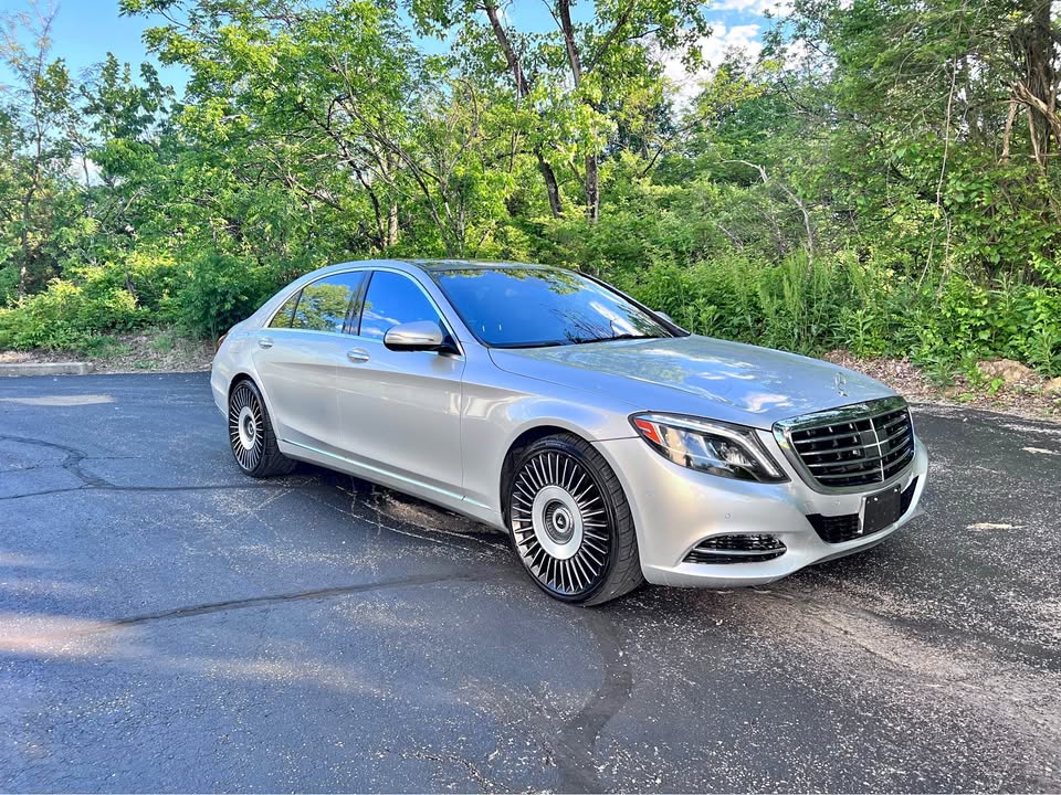 Silver 2016 Mercedes-Benz S550 automatic 4Matic sedan For Sale