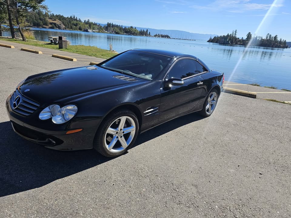 Black 2004 Mercedes-Benz SL500 automatic convertible For Sale