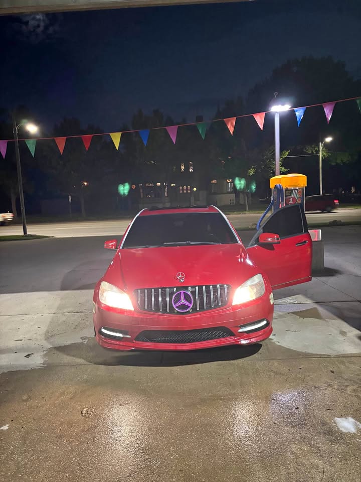Red 2011 Mercedes-Benz C300 automatic sedan For Sale
