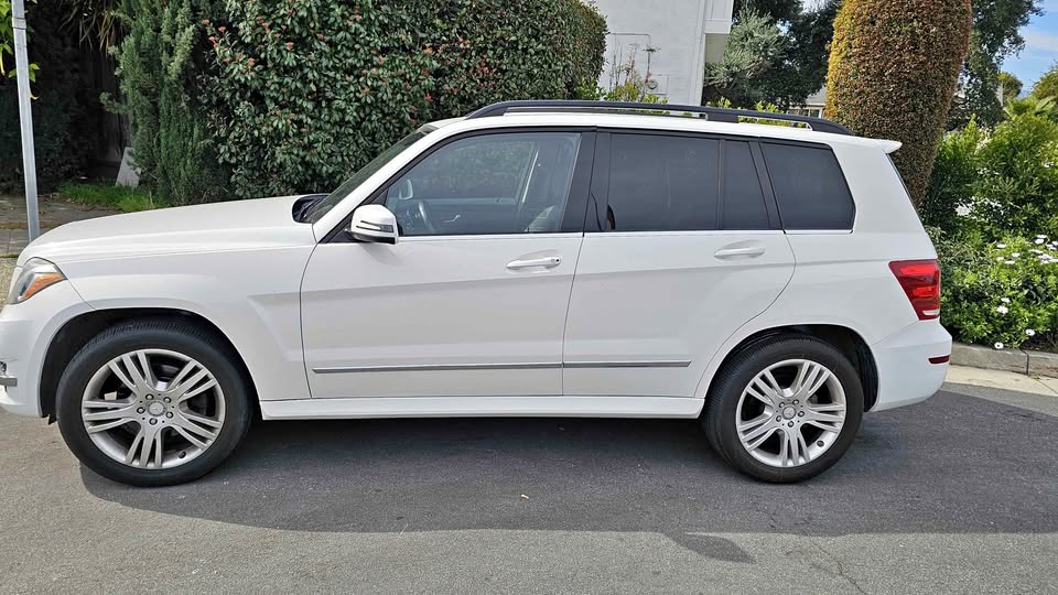 White 2014 Mercedes-Benz GLK 350 automatic SUV For Sale