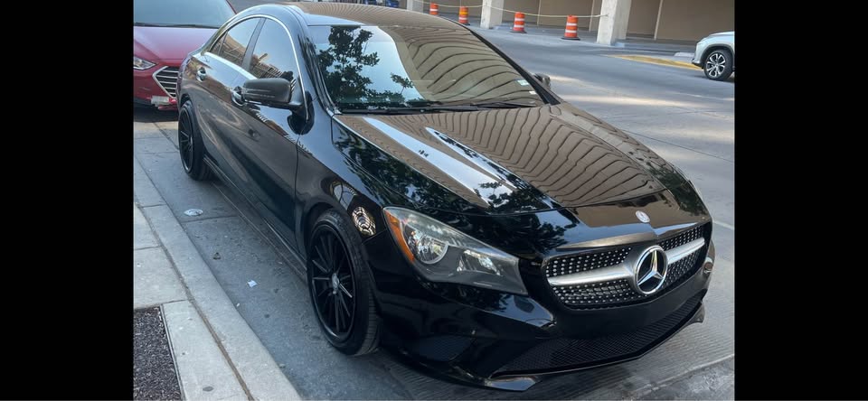 Black 2015 Mercedes-Benz CLA 250 automatic coupe For Sale