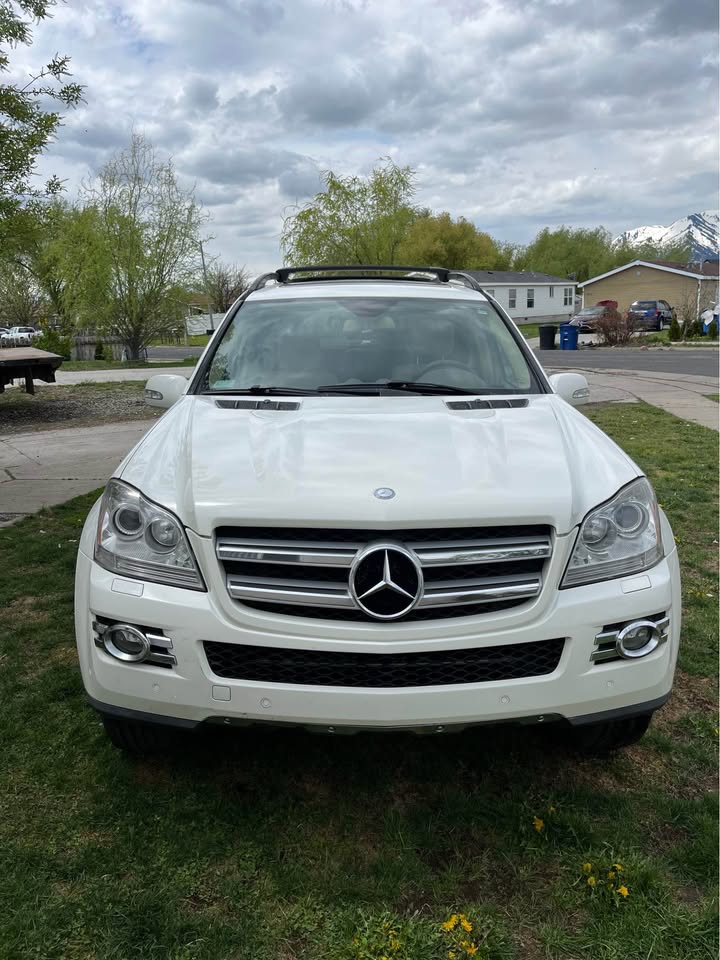 White 2007 Mercedes-Benz GL450 automatic SUV For Sale