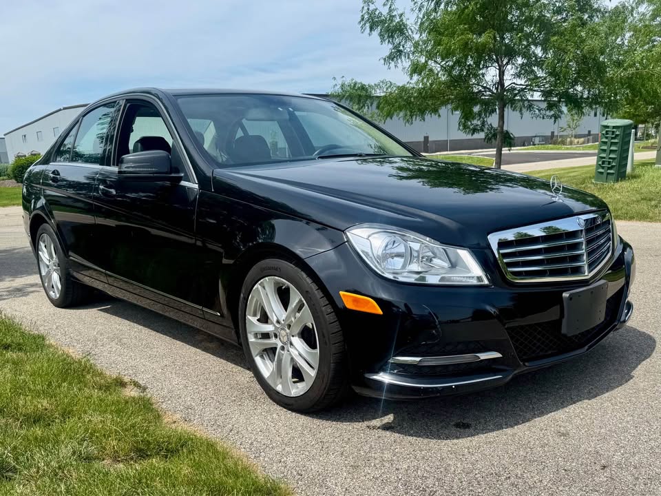Black 2013 Mercedes-Benz C300 4Matic automatic sedan For Sale