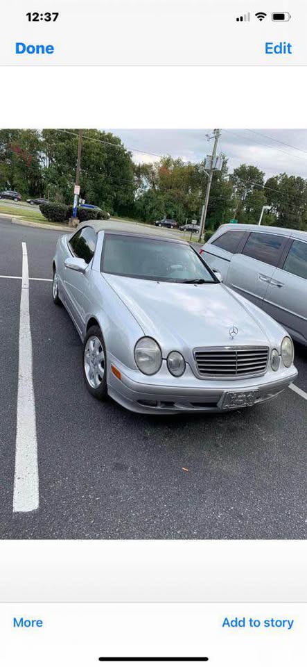 Silver 2001 Mercedes-Benz clk-class automatic convertible For Sale