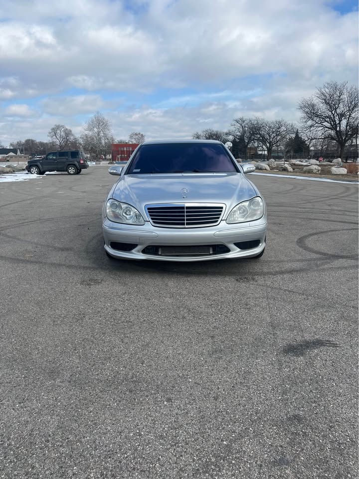 Silver 2004 Mercedes-Benz S55 AMG automatic sedan For Sale