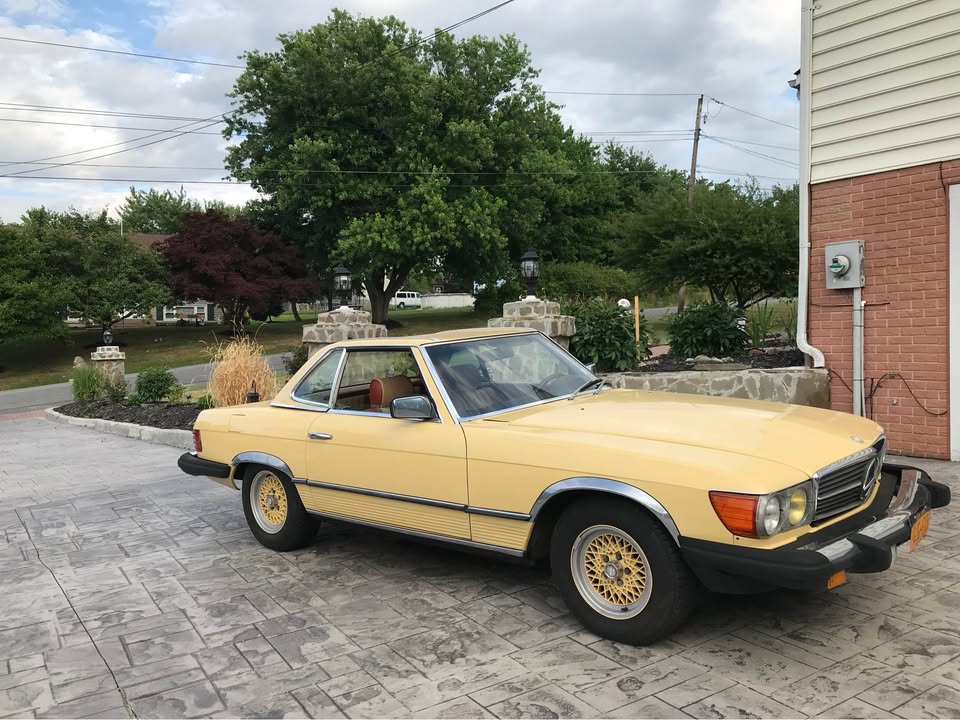 Yellow 1981 Mercedes-Benz 380 SL hardtop automatic For Sale